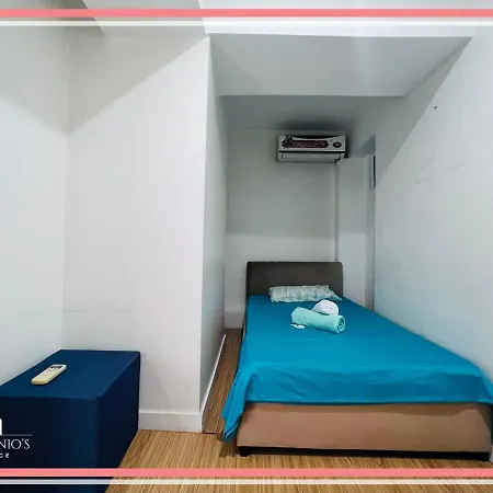 Big Windows With Full City View 2Br Loft Unit Free Wifi & Netflix At Fort Victoria Bgc Manila Exterior photo